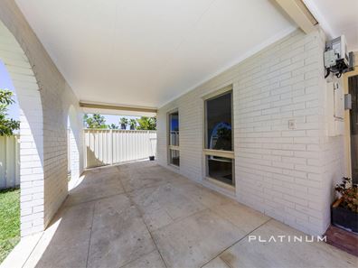 9 Gore Place, Hillarys WA 6025