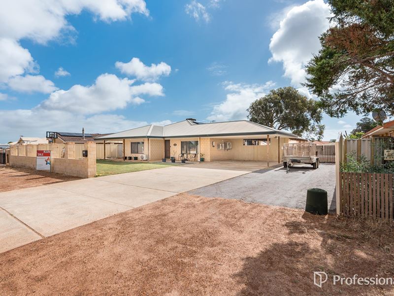 14 Tappak Street, Waggrakine
