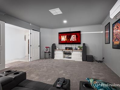 14 Tappak Street, Waggrakine WA 6530