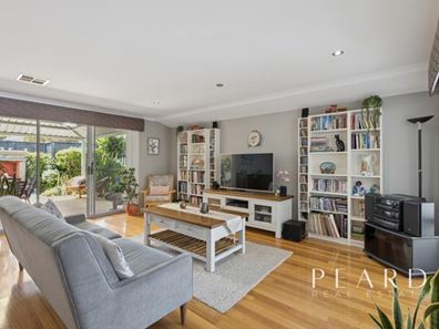 12 Harford Grove, Yanchep WA 6035