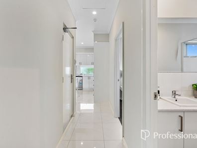 6/30 Culloton Crescent, Balga WA 6061