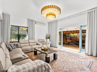 11 ANSELLIA LOOP, Canning Vale WA 6155
