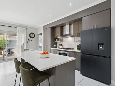 20 Hirani Link, Aveley WA 6069