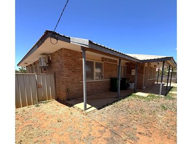 48 Shallcross Street, East Carnarvon WA 6701