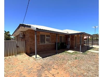48 Shallcross Street, East Carnarvon WA 6701