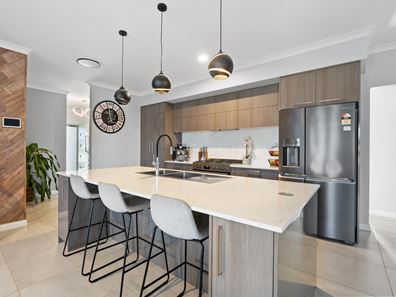 27 Bannerdale Road, Baldivis WA 6171