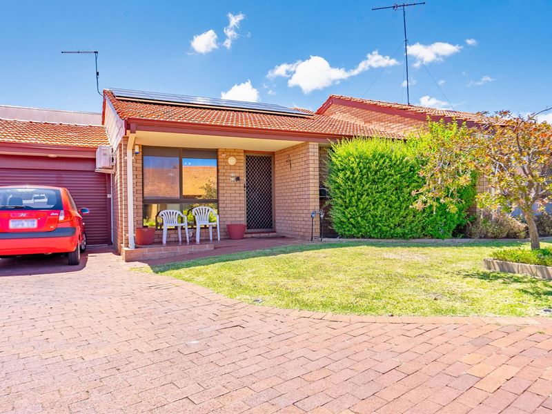 11/12 Creery Street, Dudley Park WA 6210