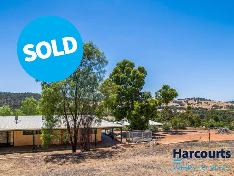 93 Pioneer Drive, Bindoon WA 6502