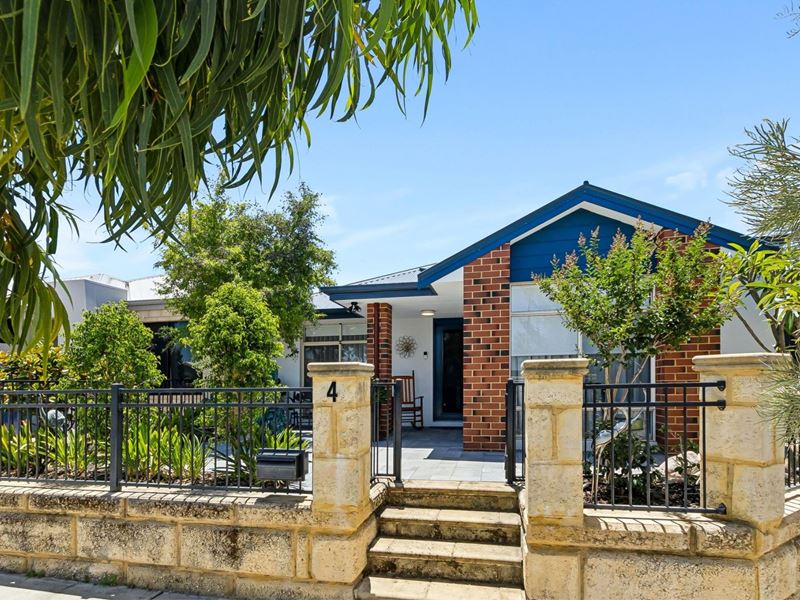 4 Delphi Way, Aveley WA 6069