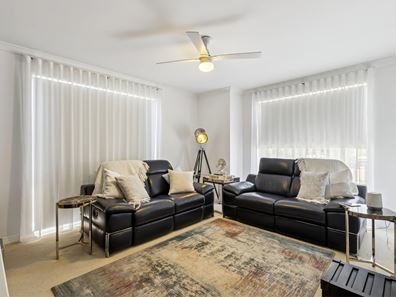 4 Delphi Way, Aveley WA 6069