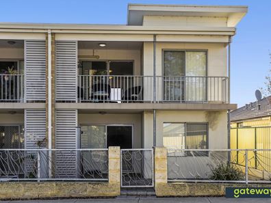 16/53 Gaebler Road, Hammond Park WA 6164