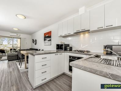 16/53 Gaebler Road, Hammond Park WA 6164