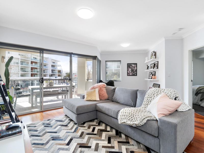 39/150 Stirling Street, Perth