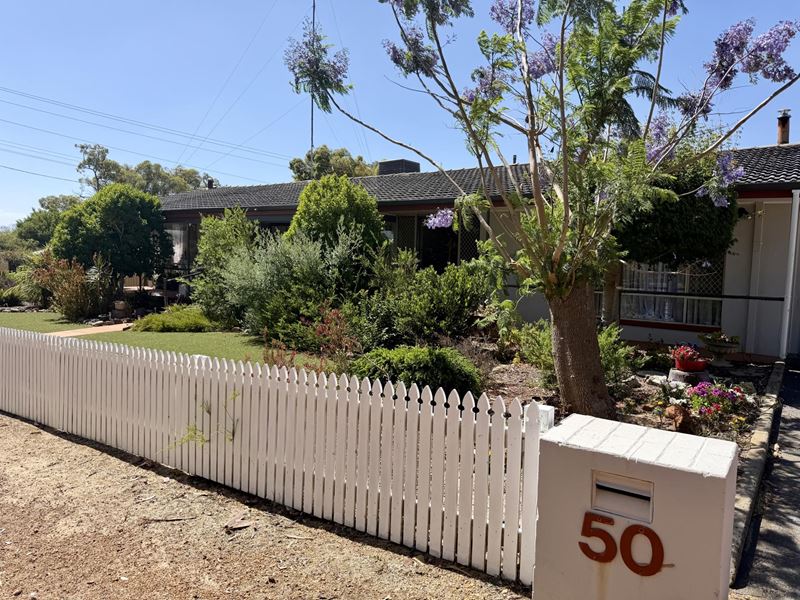 50 Millar Street, Waroona WA 6215