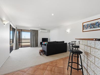 43 Bellimos Drive, Wandina WA 6530