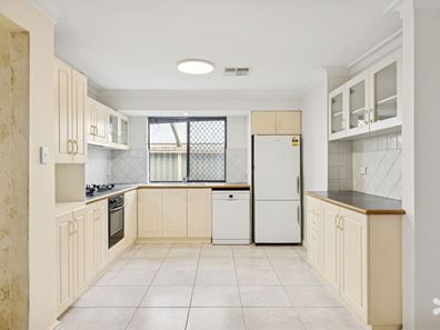 32 Westminster Road, Leeming WA 6149