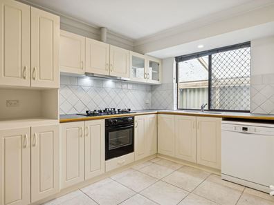 32 Westminster Road, Leeming WA 6149