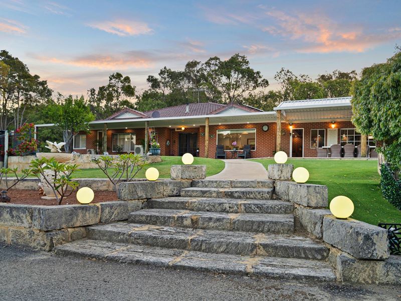 6 Yalgorup Drive, Bouvard