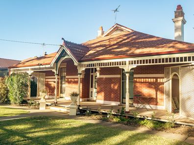 124 Fitzgerald Street , Beachlands WA 6530