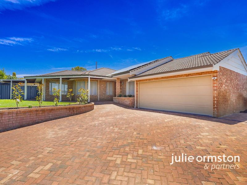 6 Mead Close, Woodvale WA 6026