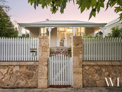 37 King Street, East Fremantle WA 6158