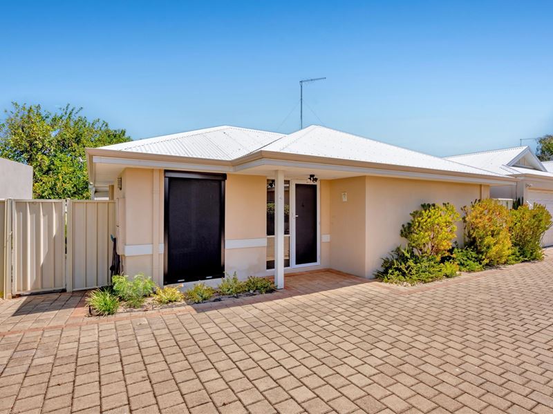 4/19 McKerracher Street, Dudley Park WA 6210
