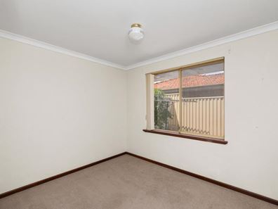 3/4 Wrexham Street, Bicton WA 6157