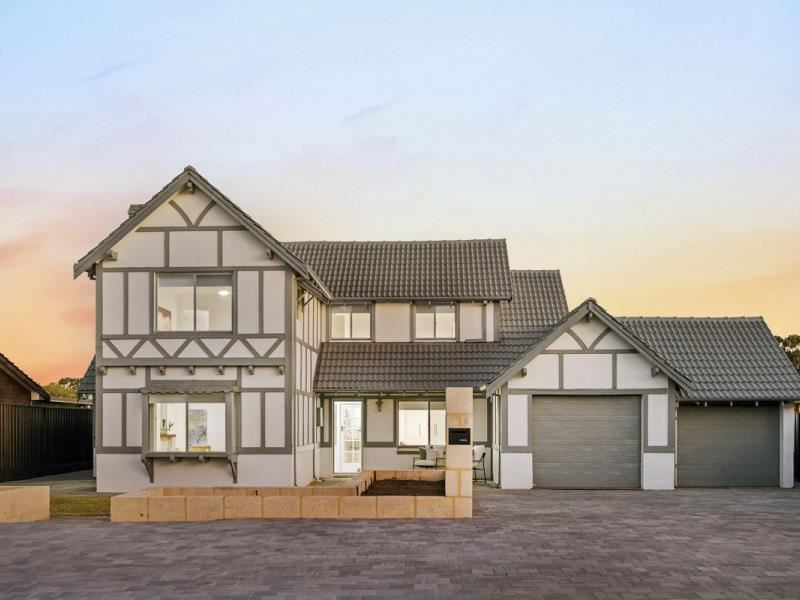 22 Stillwater Way, Edgewater WA 6027