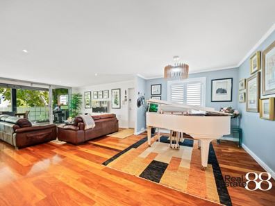 2/210 Stirling Street, Perth WA 6000