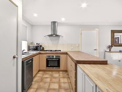 4/68-70 Coolgardie Street, Bentley WA 6102