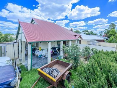59 Bishop Road, Middle Swan WA 6056