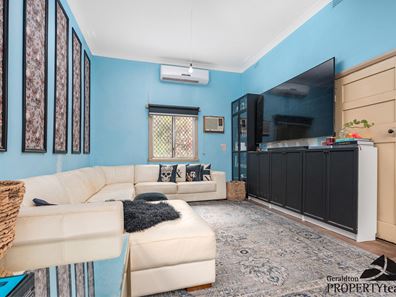 374 Chapman Road, Bluff Point WA 6530