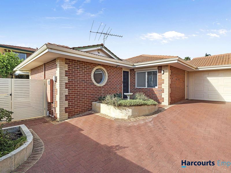 3/10 Bower Street, Scarborough