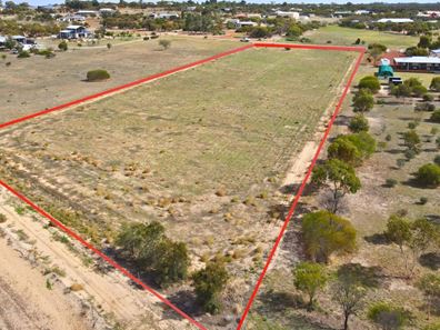 14 Stonestreet Way, Wongan Hills WA 6603