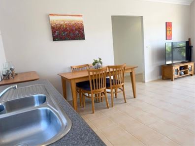6/4 Seakist Retreat, Kalbarri WA 6536