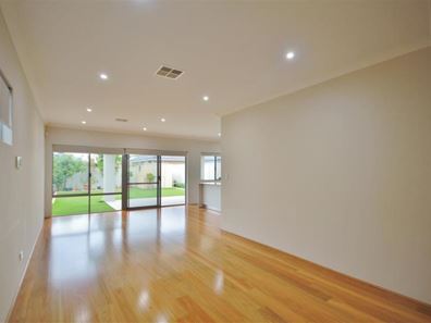 77A ALFRED ROAD, Mount Claremont WA 6010