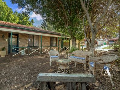 4 Tweed Close, Camillo WA 6111