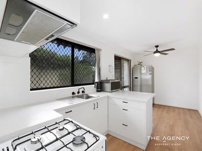 29 Anderson Road, Forrestfield WA 6058