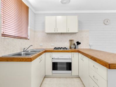 25E/47 Herdsman Parade, Wembley WA 6014
