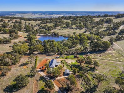 166 Shady Hills  View, Bullsbrook WA 6084
