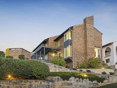54 Kinkuna Way, City Beach WA 6015