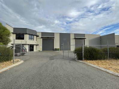 80 Cocos Drive, Bibra Lake WA 6163