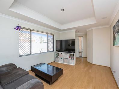 4/52 Sayer Street, Midland WA 6056