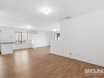 8 Oliver Vista, Bertram WA 6167