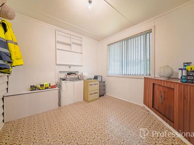 29 Thatcher Street, Waroona WA 6215