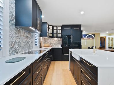 26 Hudson Drive, Dudley Park WA 6210