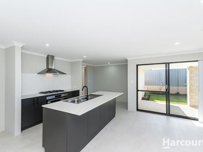 27 Hartog Way, Eglinton WA 6034