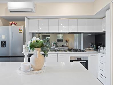 1/26 Powis Street, Glendalough WA 6016