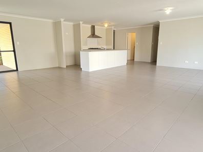 24 Virginia Turn, Madora Bay WA 6210