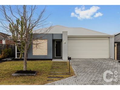 4 Obsidian Way, Wellard WA 6170